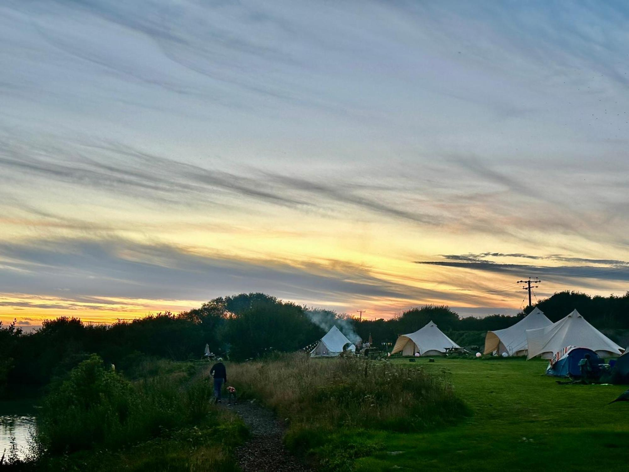 Lakeside Glamping Firecrest St Columb Major Eksteriør bilde